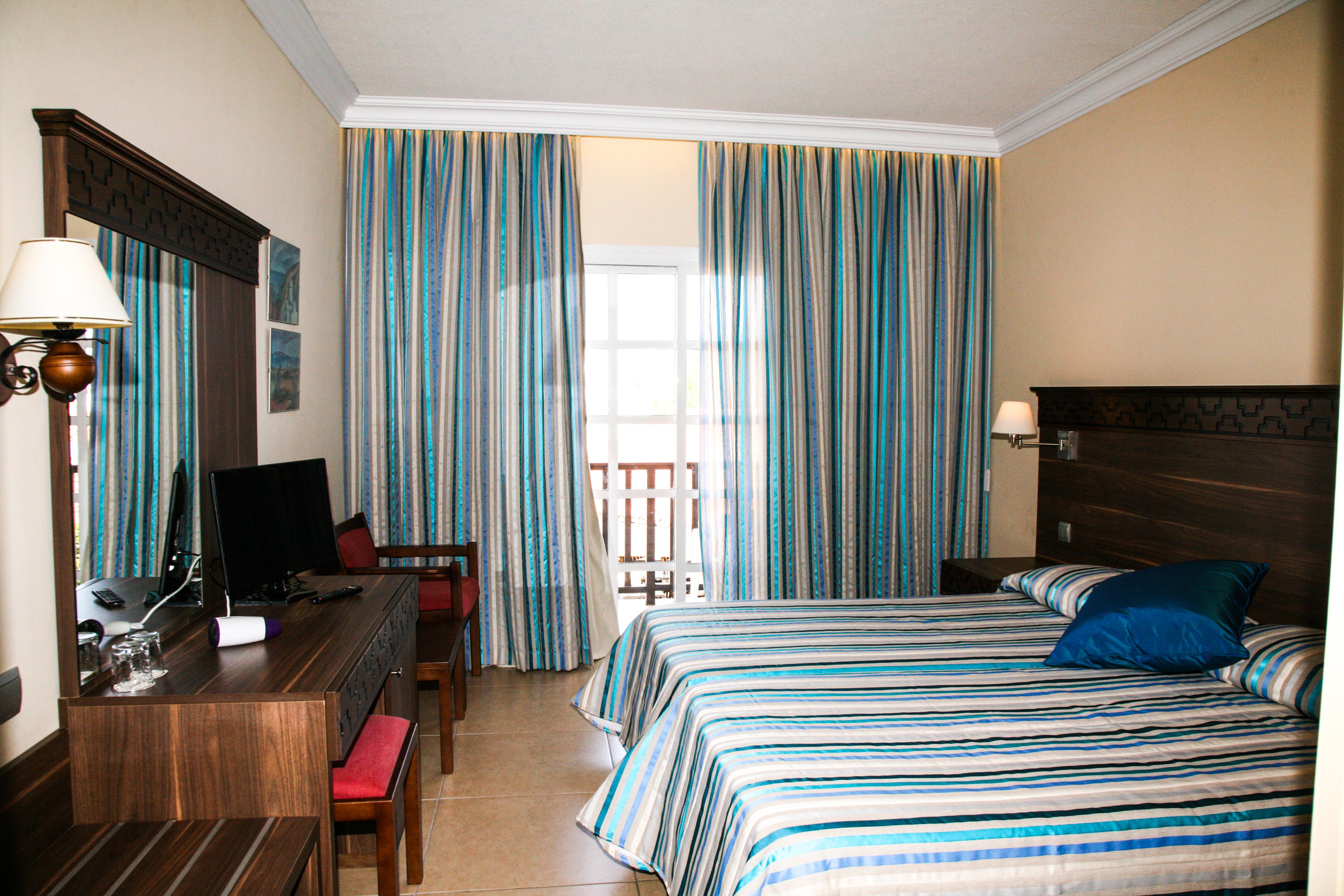 Anais Bay Hotel Протарас Екстериор снимка